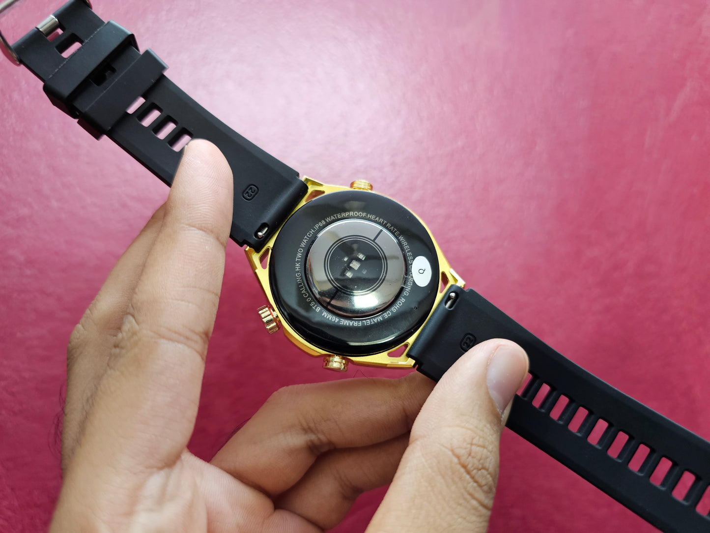 HK 5 Hero with amoled display and Chat-GPT! Best round dial smartwatch