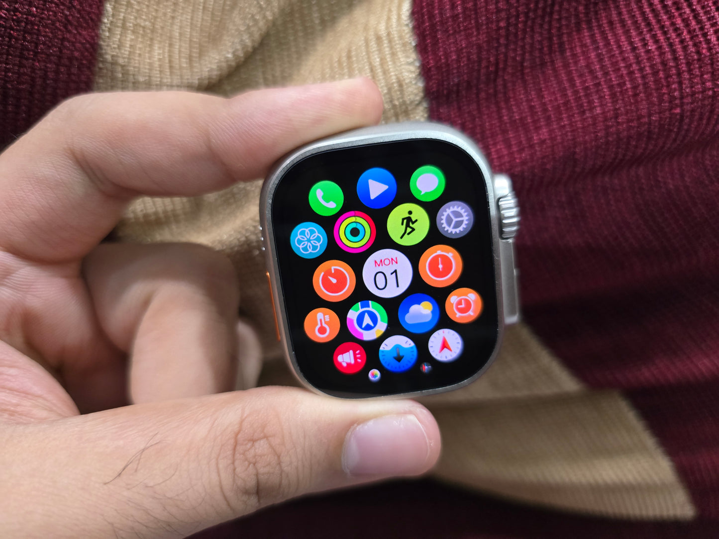 HK 10 Ultra 3 Max with Amoled display, Chat-GPT! Apple watch ultra 2 clone with AI