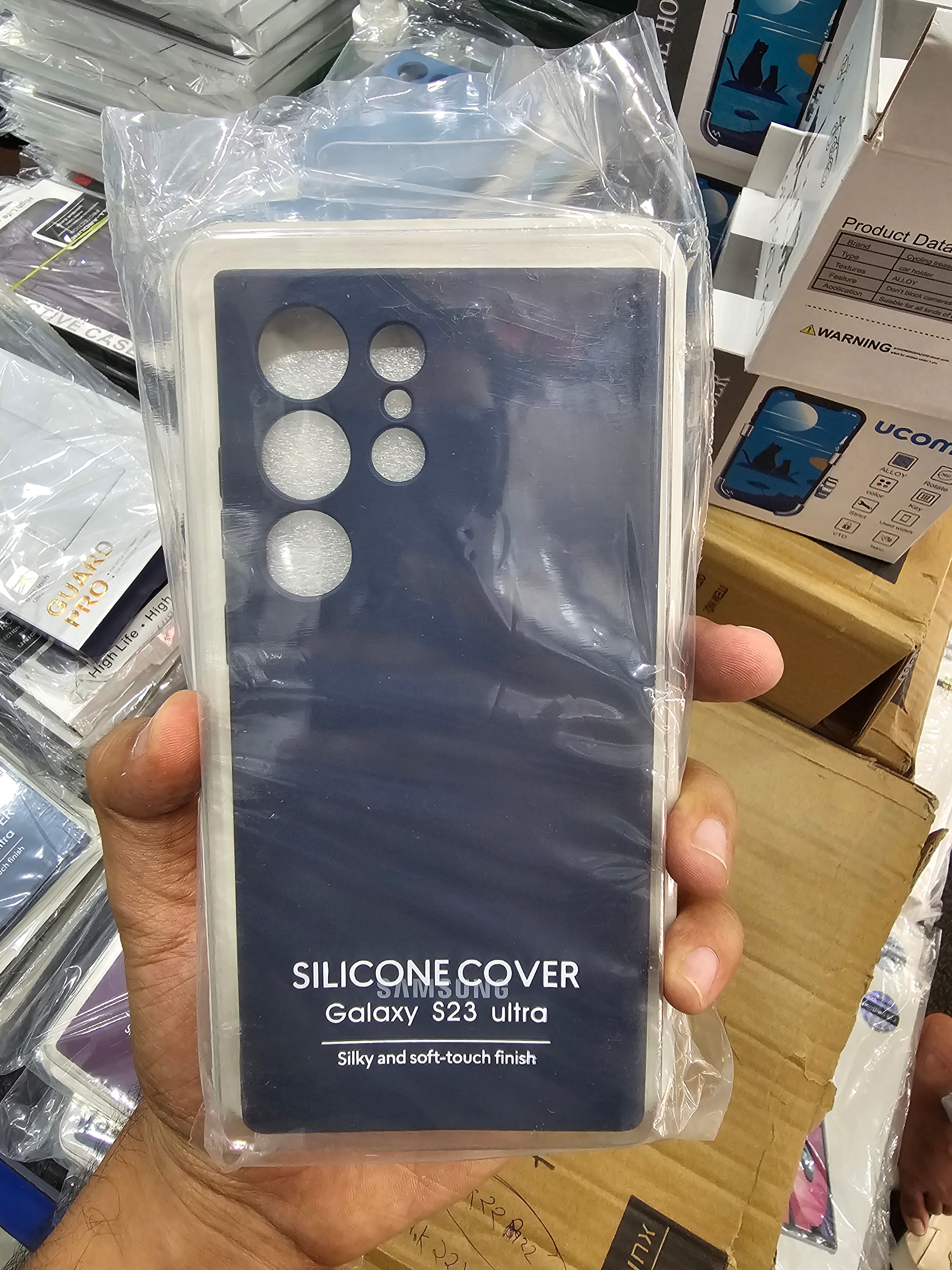 Samsung Galaxy S23 Ultra Silicone Case with Samsung logo OG