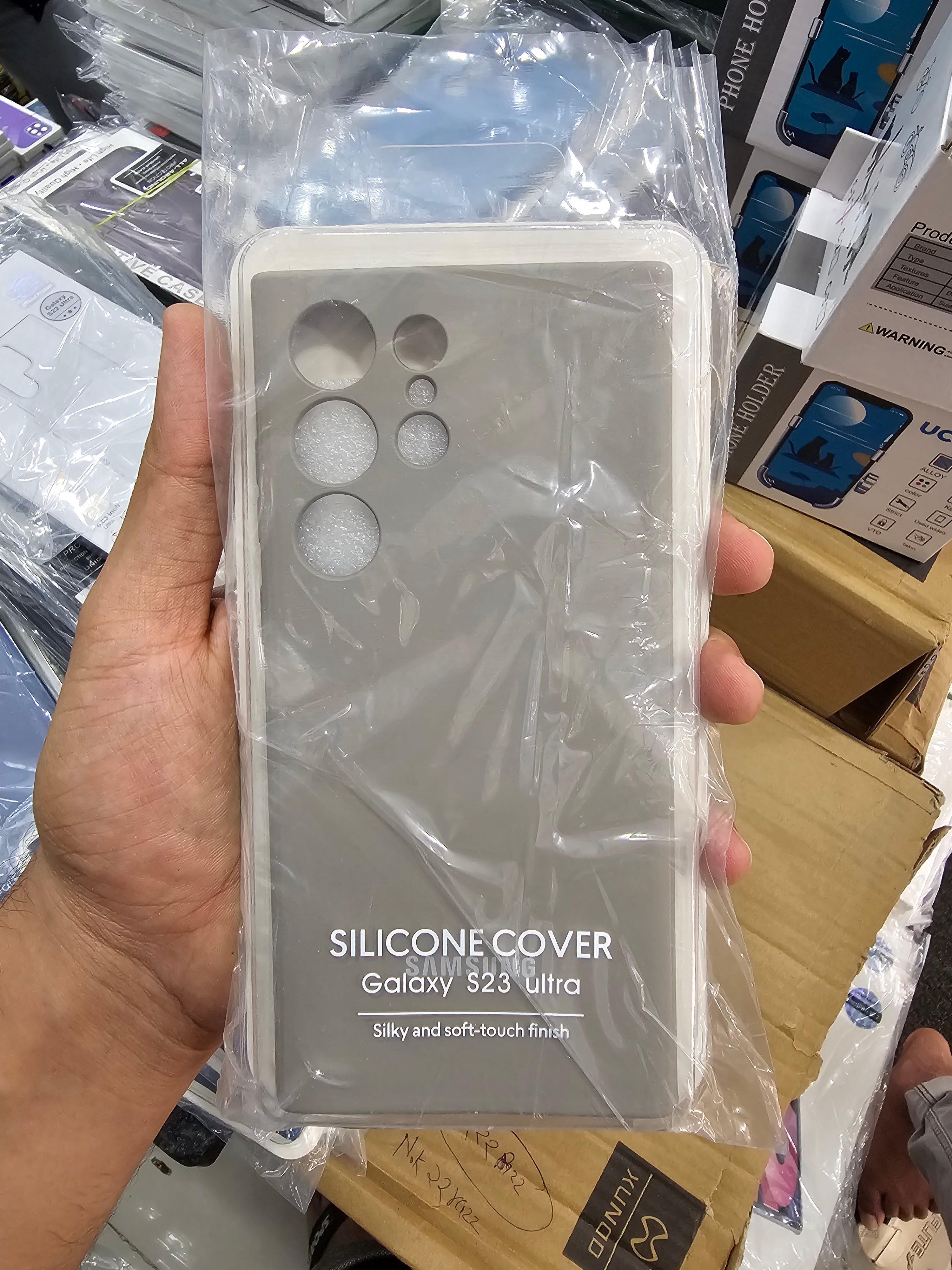 Samsung Galaxy S23 Ultra Silicone Case with Samsung logo OG