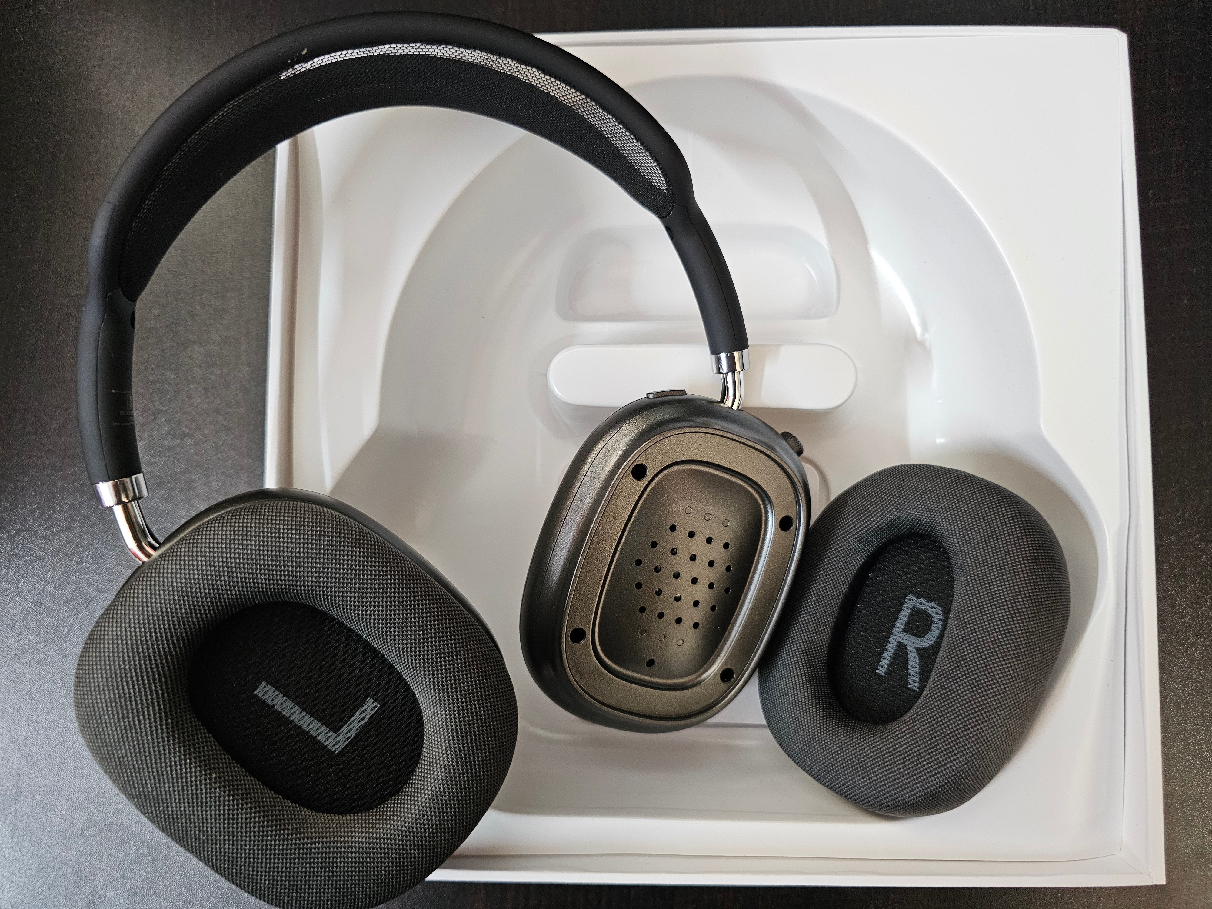 Airpods Pro Max with volume controls, OG box packing - Best