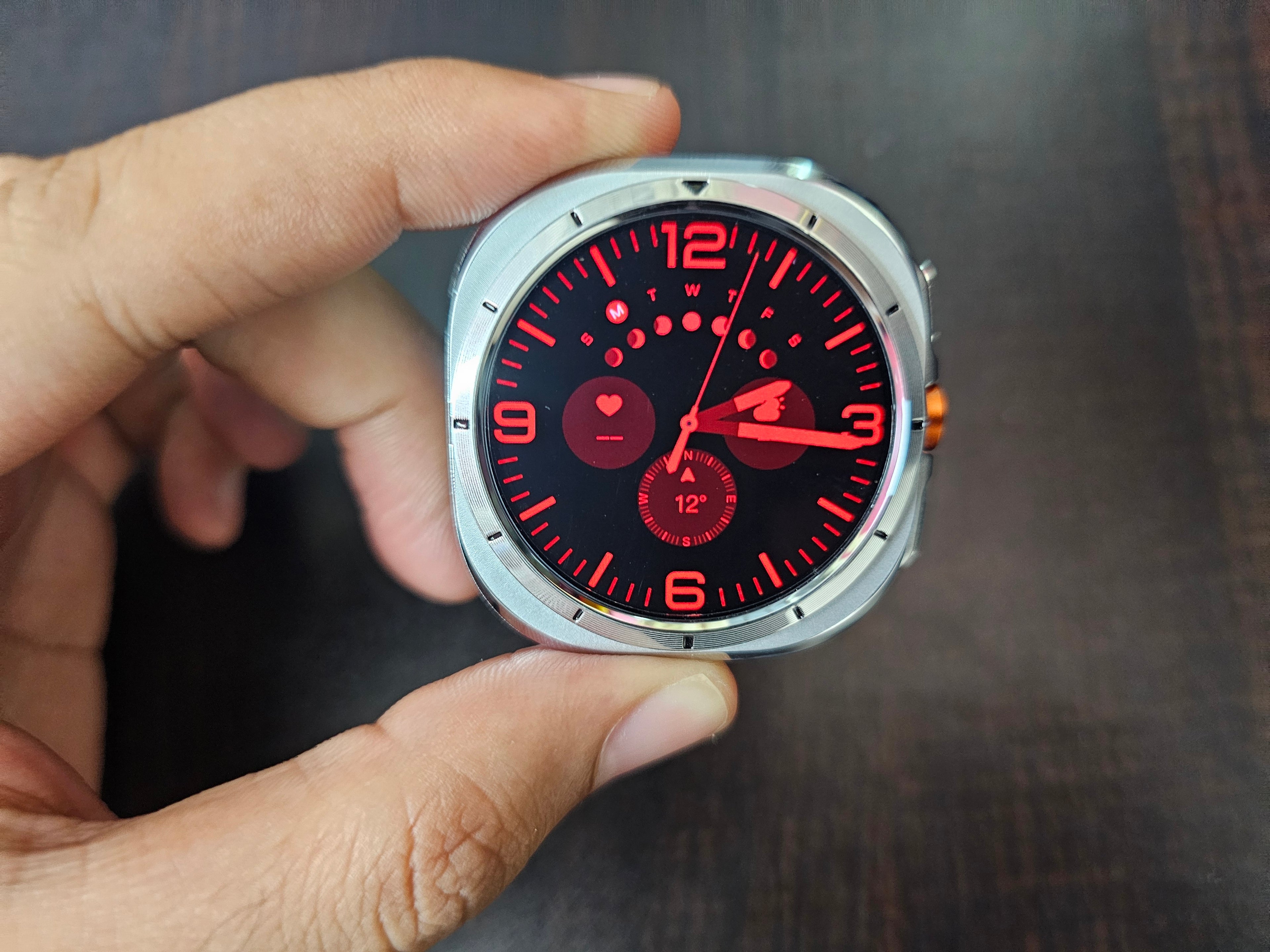 Smartwatch Ultra - Samsung Watch Ultra Inspired Smartwatch with Amoled display, Metal Finish, Customizable watch faces