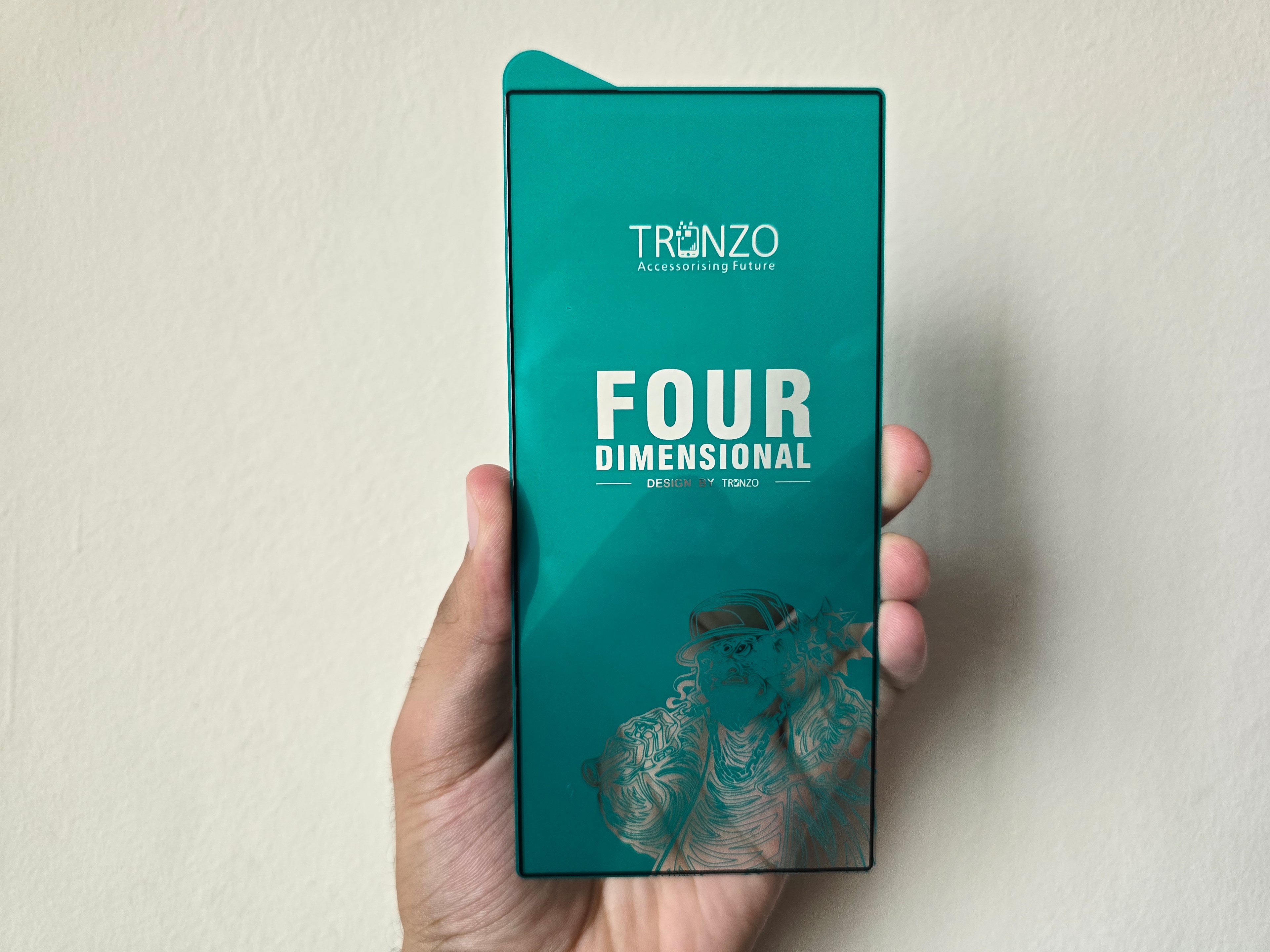 Trunzo premium tempered glass screen protector for Samsung Galaxy S24 Ultra with fingerprint working