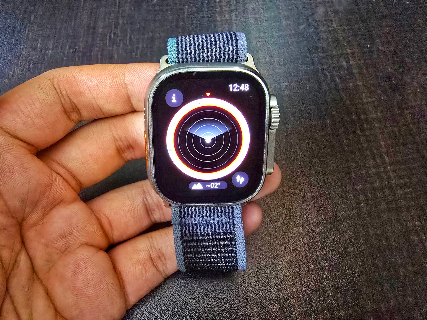 HK 10 Ultra 3 with Amoled display, Titanium like metal finish, Chat-GPT, Gravity sensor