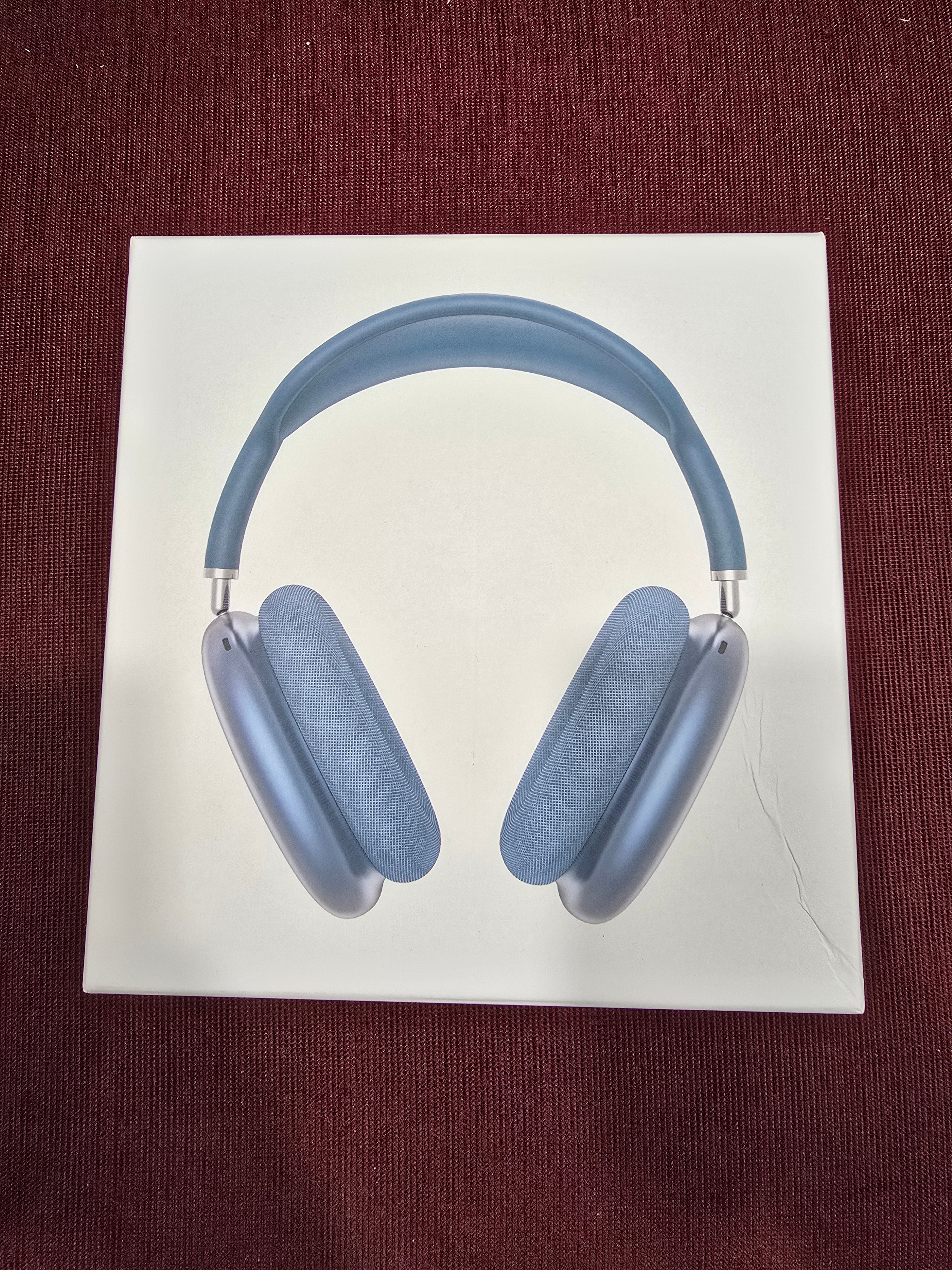 Airpods Pro Max with Magnetic cushions for iOS and Android - Best