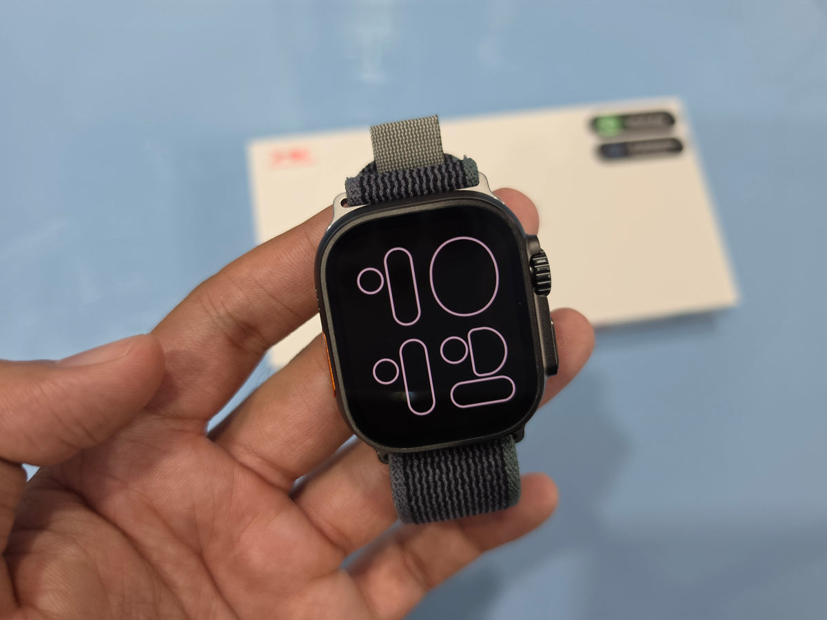 HK 12 Ultra 4 smartwatch with advance AI features, Amoled display