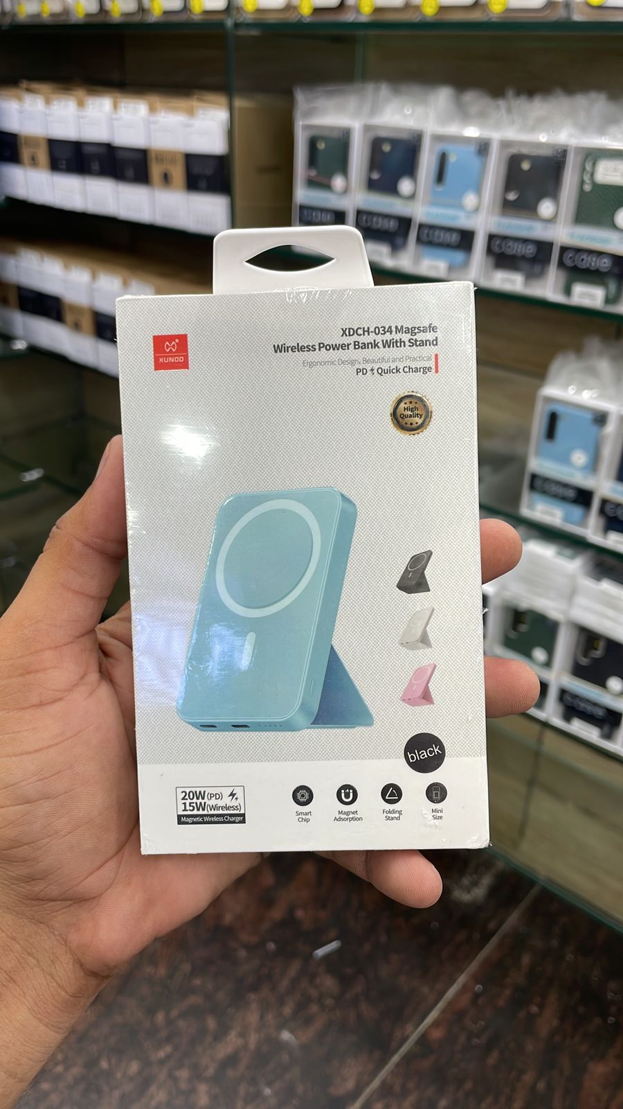 Xundd 10,000mah Magsafe PowerBank with Smart Chip and Stand for ultimate style