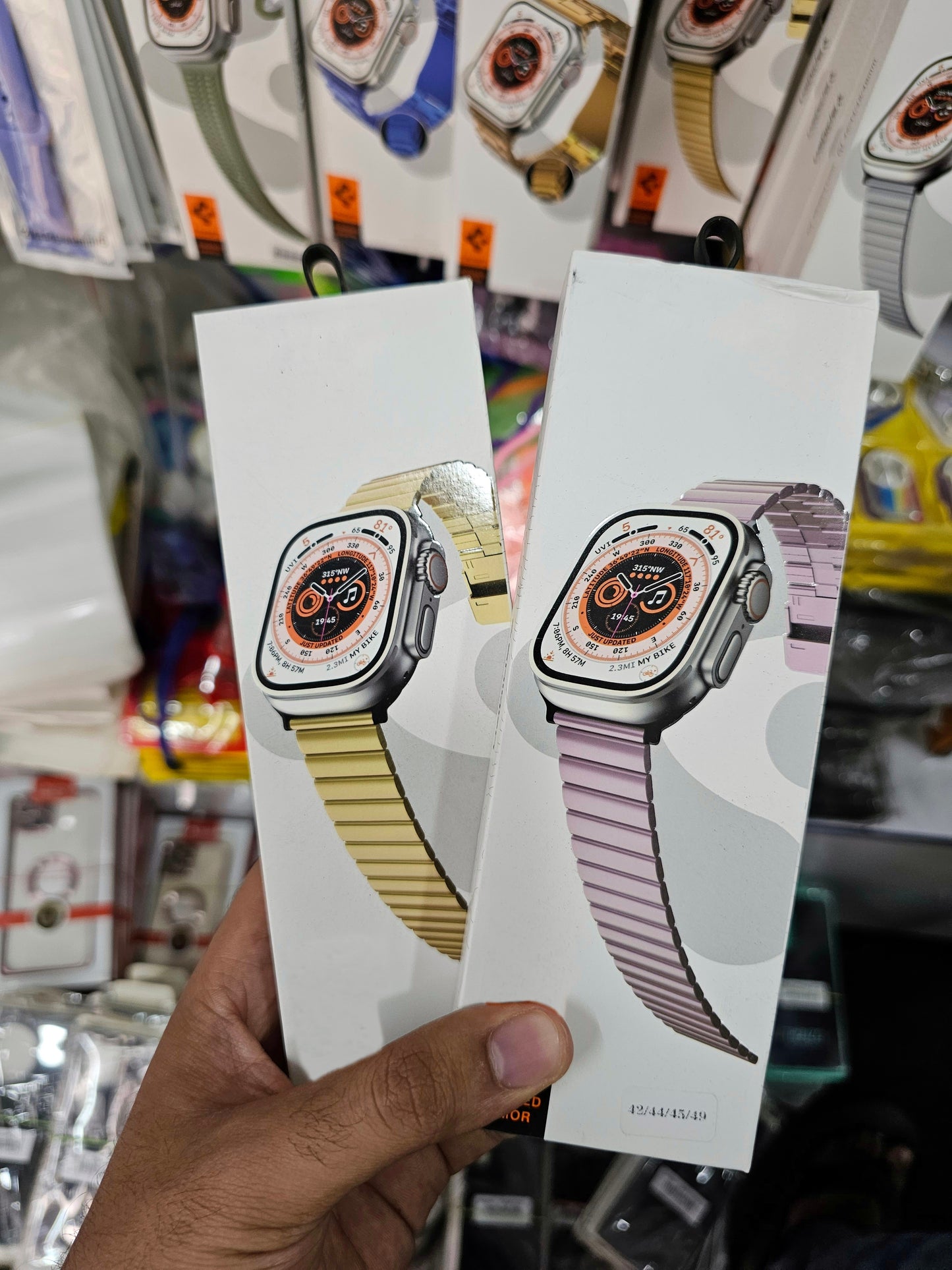 CFZ Stylish and Strong Stainless Steel Straps for Apple Watch Series 3, 4, 5, 6, 7, 8 & SE - Lightweight and Premium Design