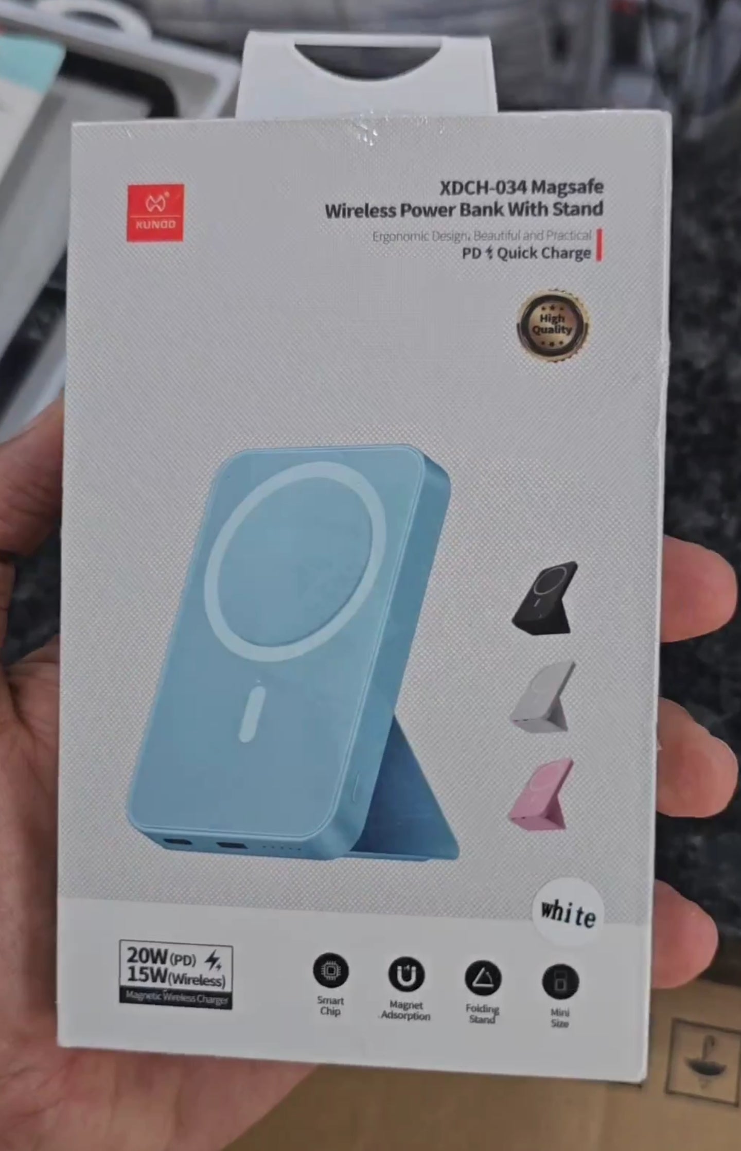 Xundd 10,000mah Magsafe PowerBank with Smart Chip and Stand for ultimate style
