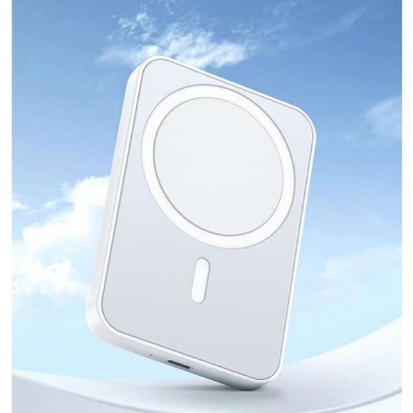 Xundd 10,000mah Magsafe PowerBank with Smart Chip and Stand for ultimate style